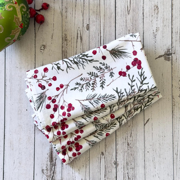 Mahogany Pine and Berry Table Linen Collection