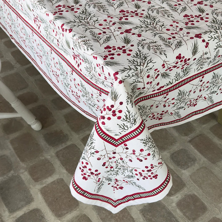 Mahogany Pine and Berry Table Linen Collection