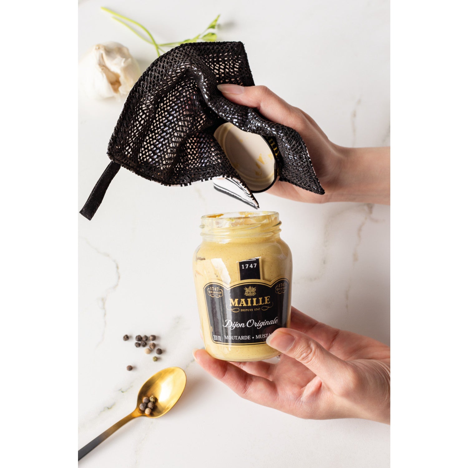 Danica Jar Gripper NKG3093D