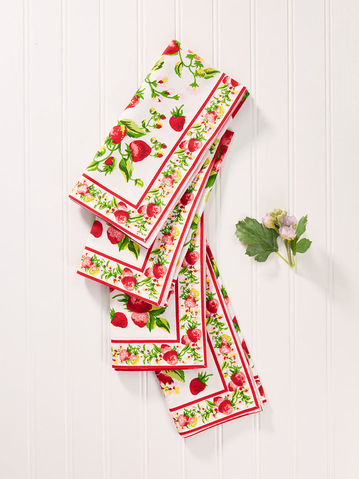 April Cornell Strawberry Basket Napkins Set/4 - White