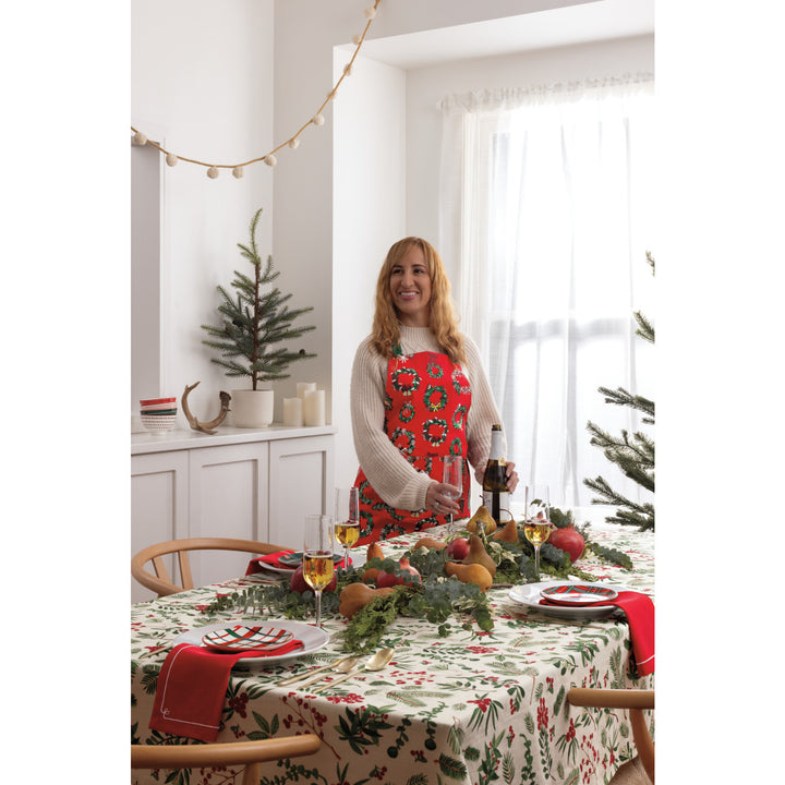 Danica Winterberry Table Linens