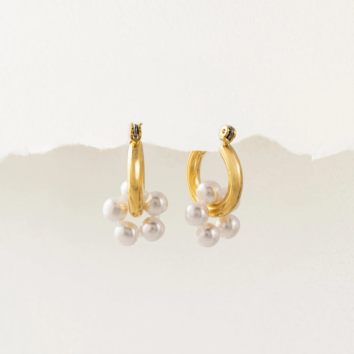 Lovers Tempo Neptune Pearl Cluster Hoop Earrings*
