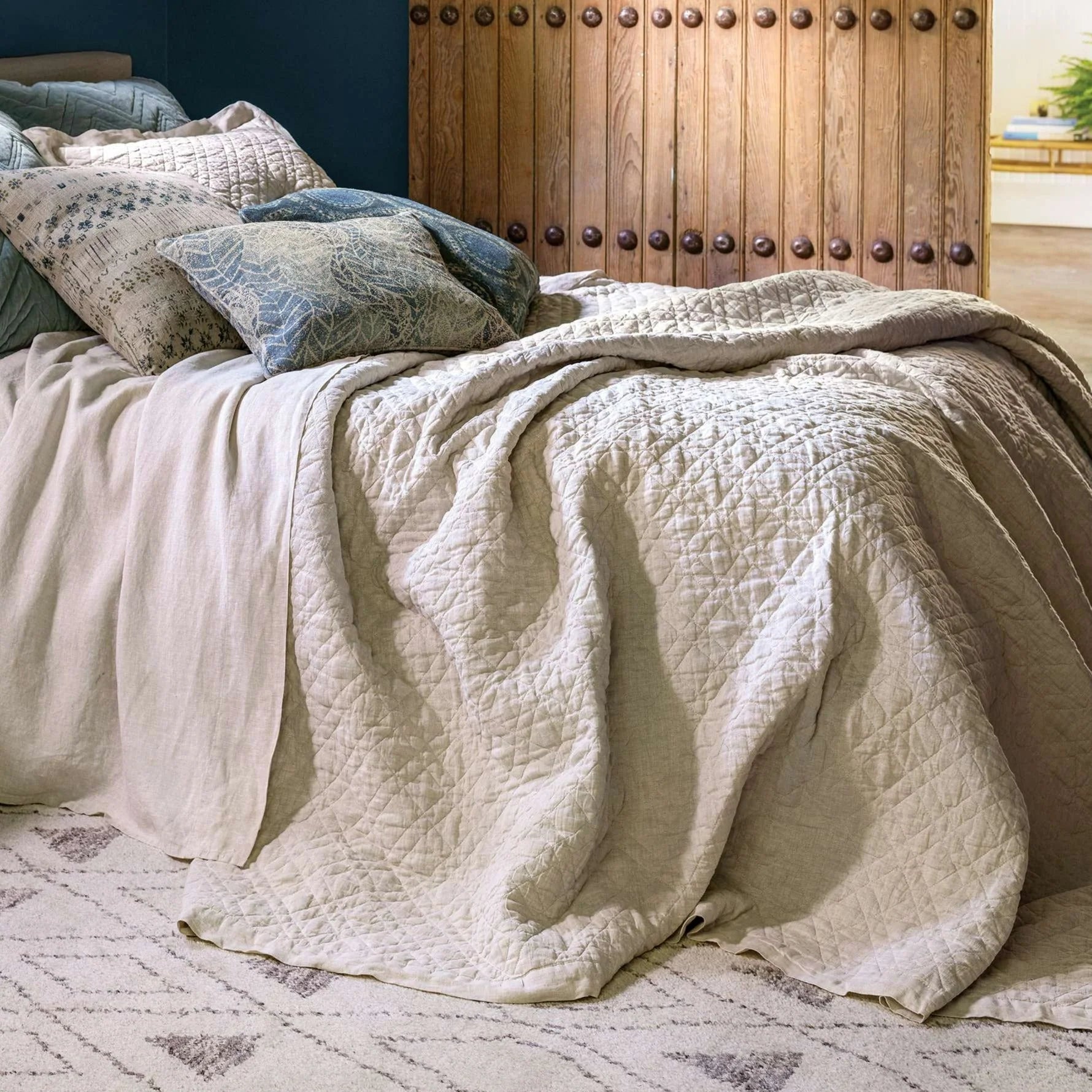 Washed Linen Bedding  -  Natural