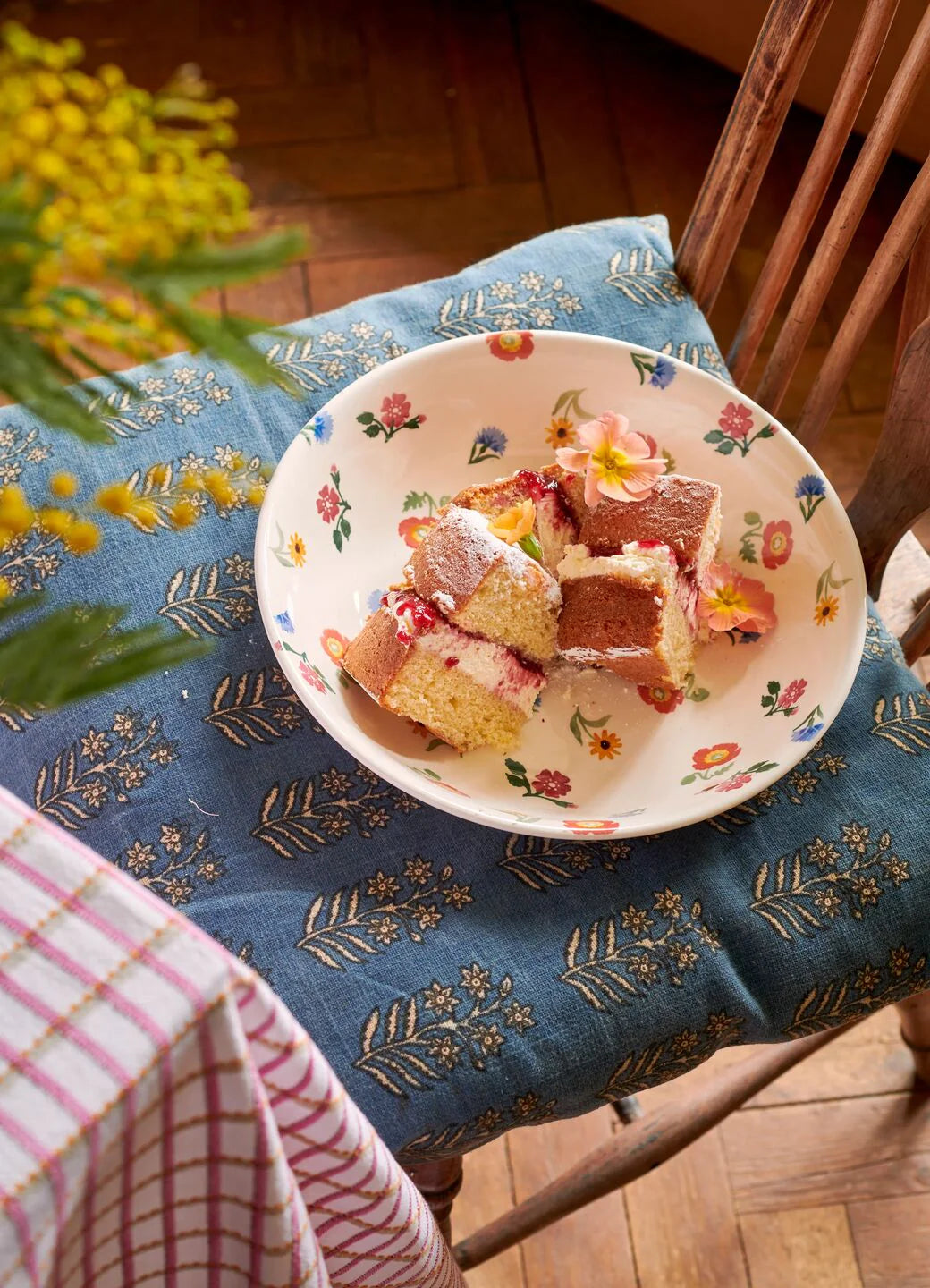 Emma Bridgewater Poppies & Pinks Medium Bowl