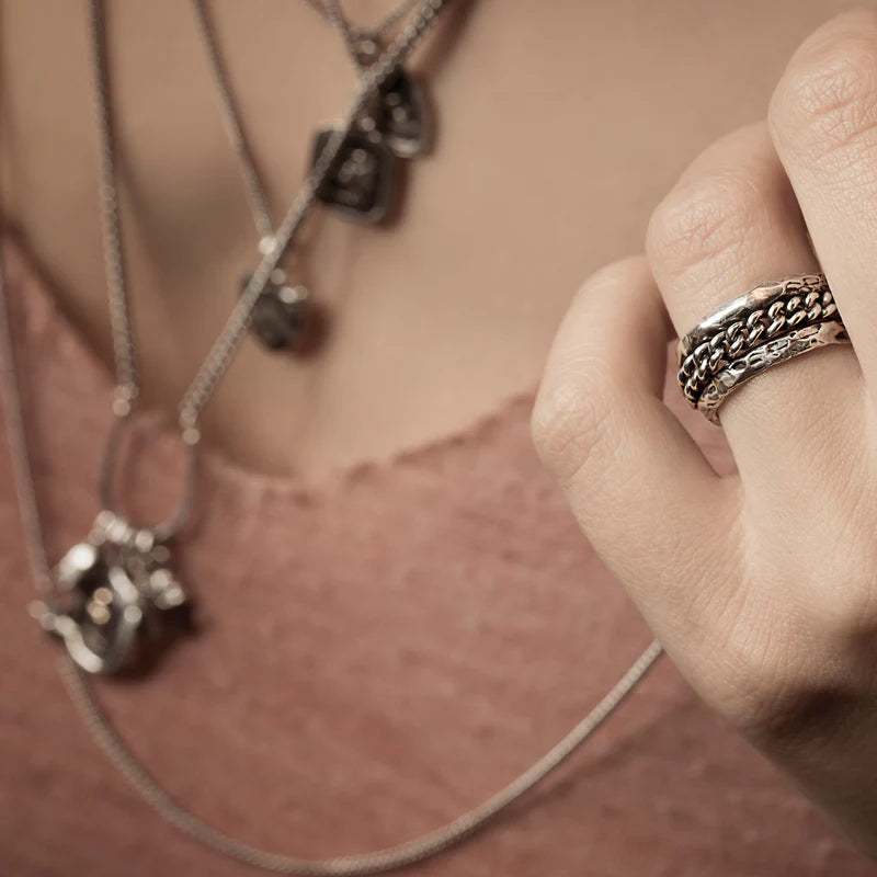 Pyrrha Triple Band With Chain Ring  R13-8777