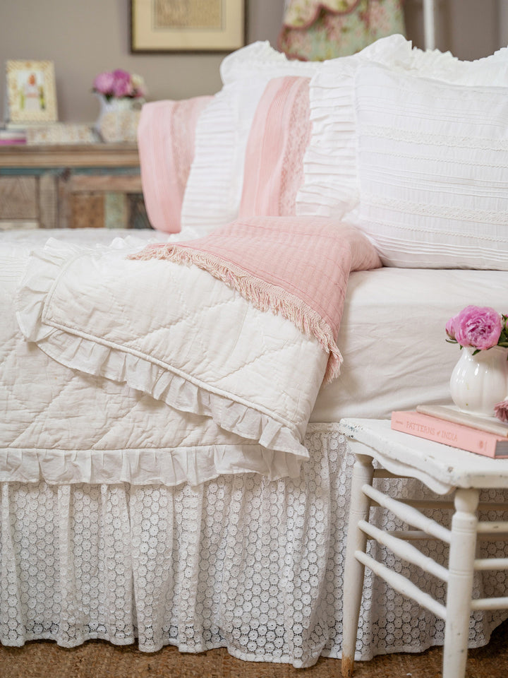 April Cornell Pretty Pintuck Quilt  Queen White