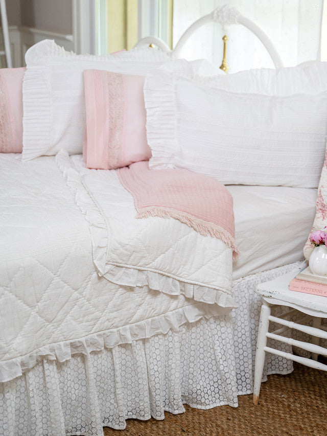 April Cornell Pretty Pintuck Quilt  Queen White