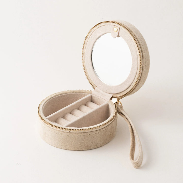 Lovers Tempo Resort Circle Travel Case