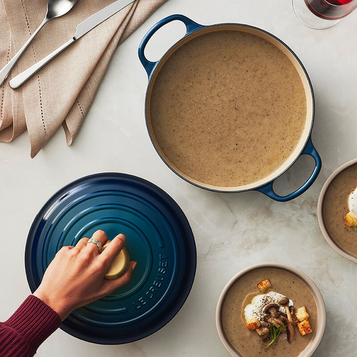 Le Creuset Round French Oven - Agave