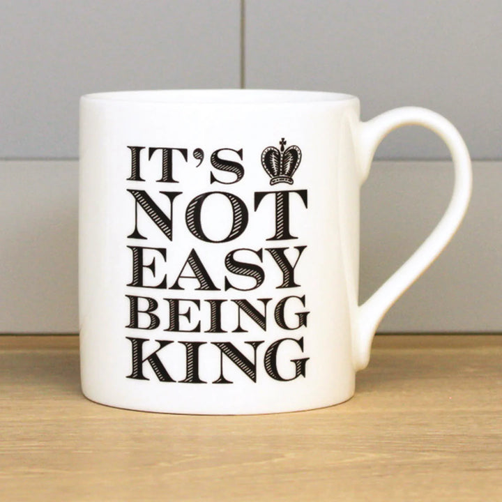 McLaggan & Co It's Not Easy Being King Mug