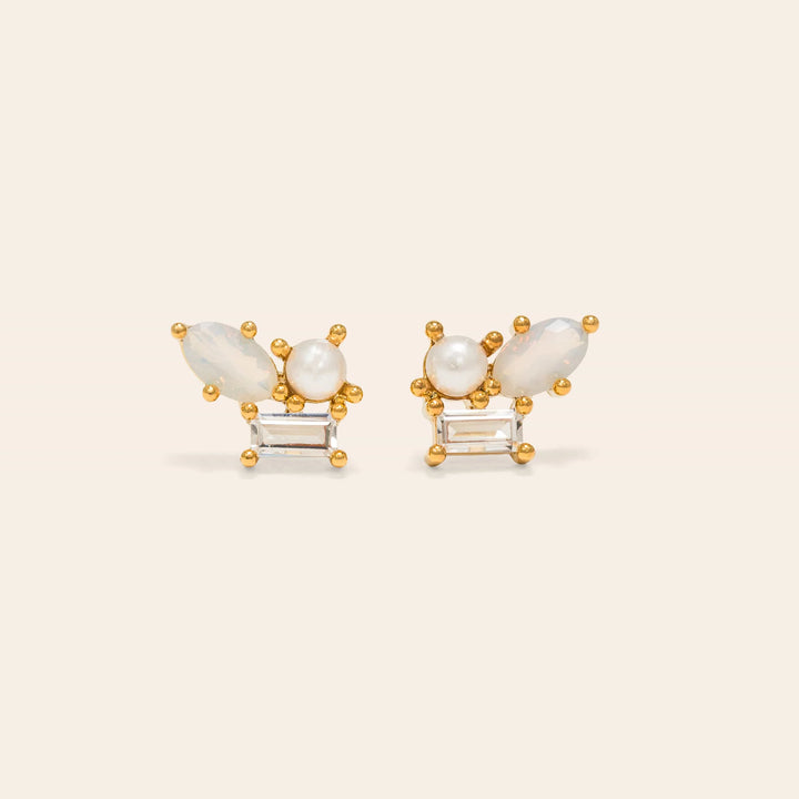 Lovers Tempo Sonata Pearl Stud