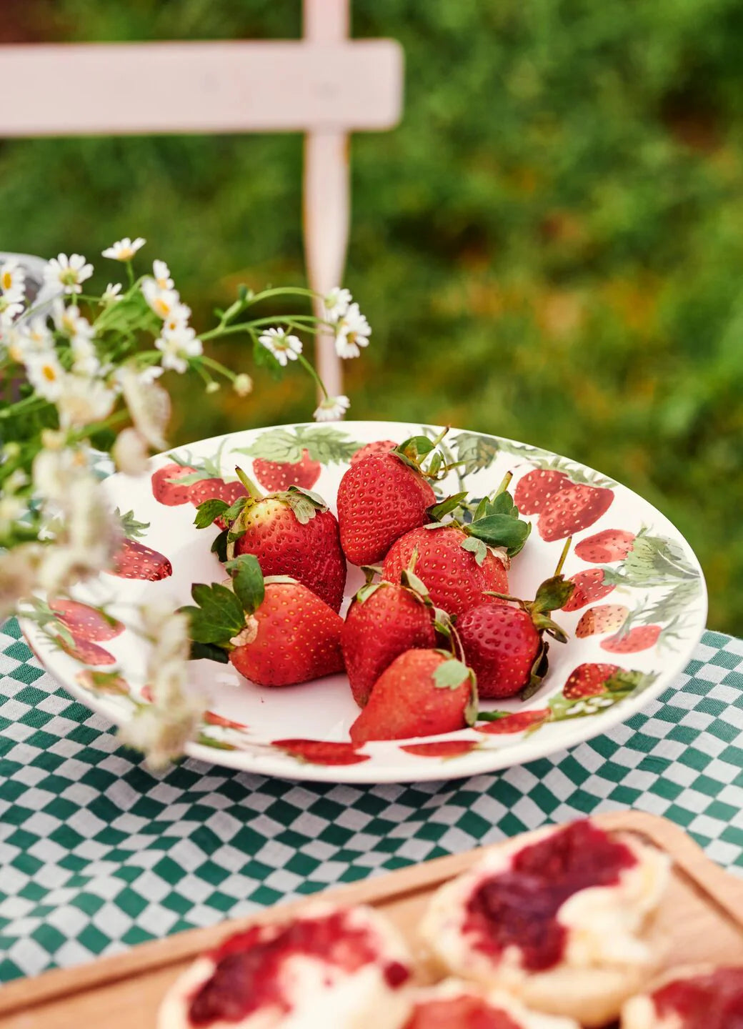 Emma Bridgewater Strawberries Dessert Plate