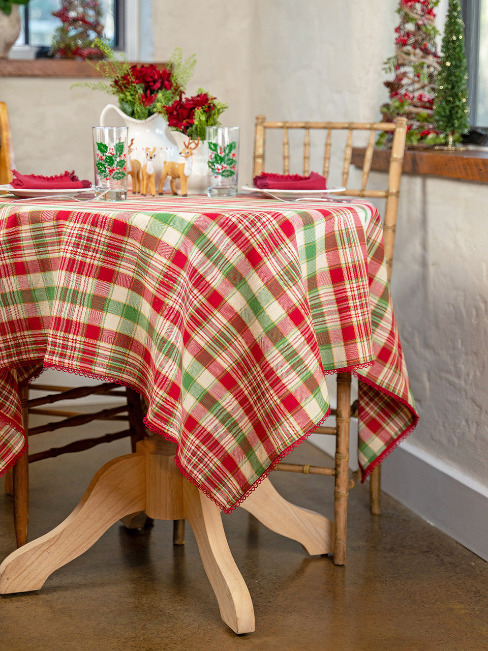 April Cornell Yuletide Plaid Tablecloth   -  Multi
