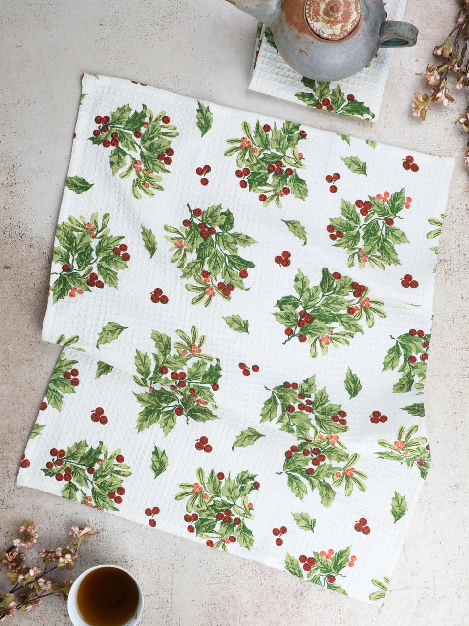 April Cornell Snowberry Tea Towel