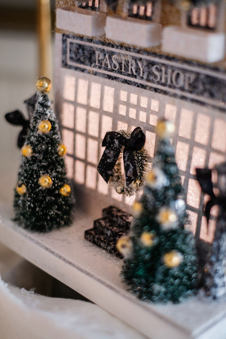 Raz Lighted Paper Pastry Shop  4615526