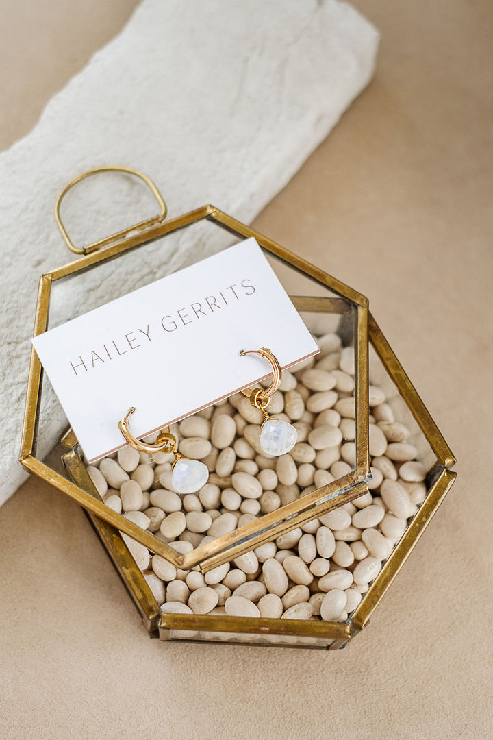 Hailey Gerrits Drake Earring 13mm Moonstone 24E04MNSM