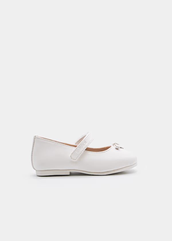 Mayoral Girls Ballerina Flats With Bow Detail    41727-15 &  43727-15   Blanco