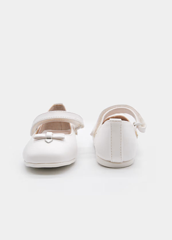 Mayoral Girls Ballerina Flats With Bow Detail    41727-15 &  43727-15   Blanco