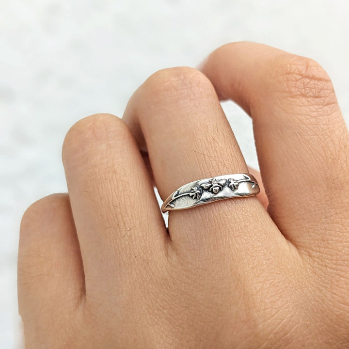 Marmalade Bee in Flowers Signet Ring - Silver