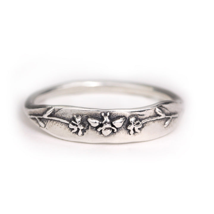 Marmalade Bee in Flowers Signet Ring - Silver