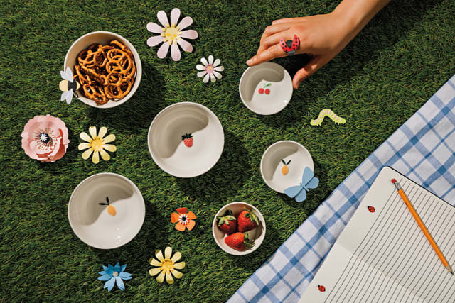 Danica Cherry Embossed 3" Pinch Bowl