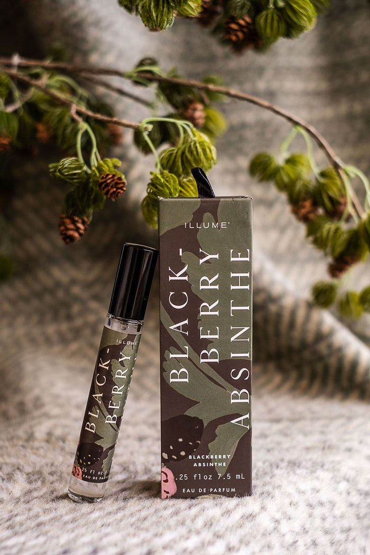 Illume Petite Perfume Spray  -  Blackberry Absinthe