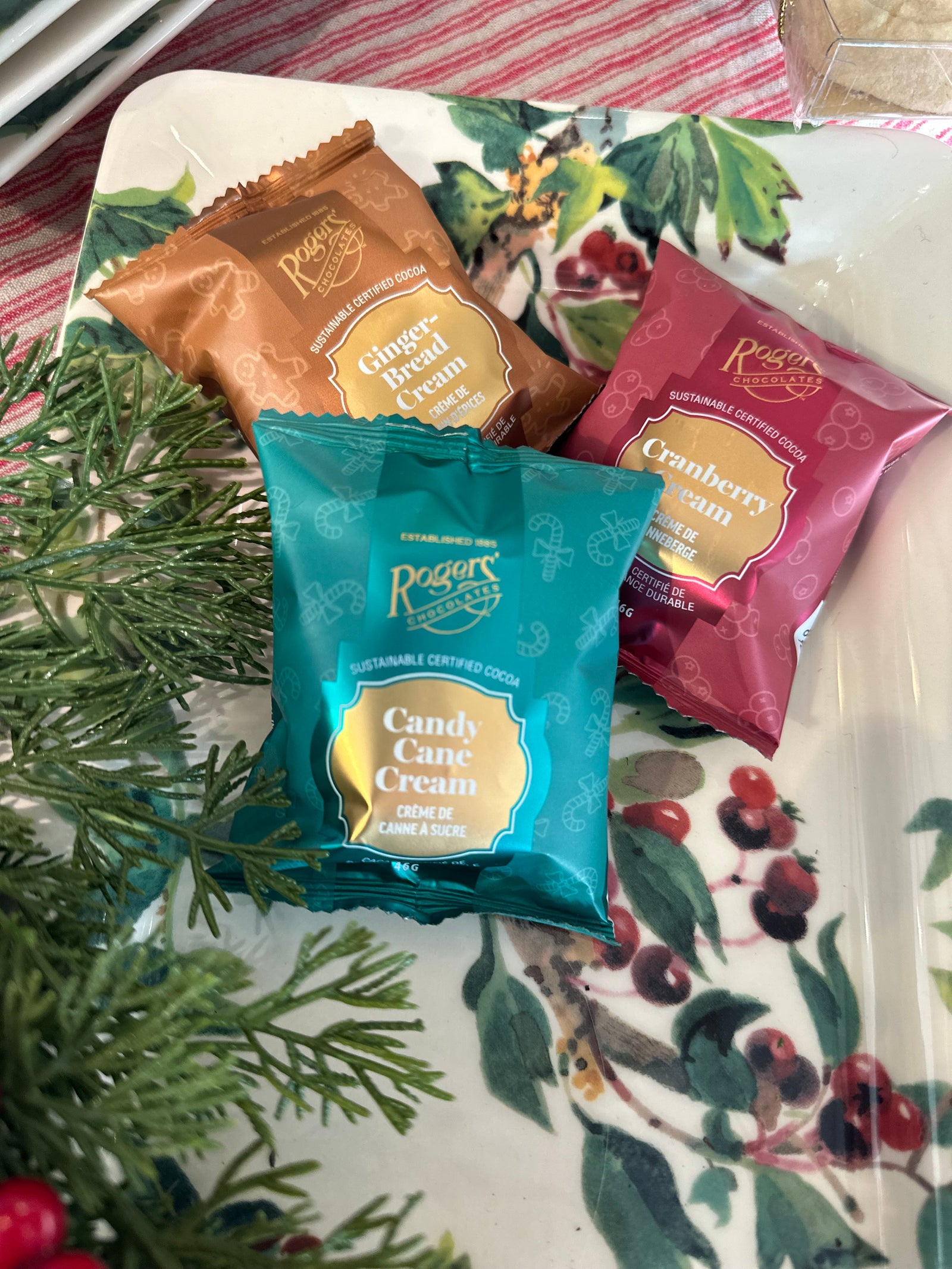 Rogers' Holiday Victoria Creams