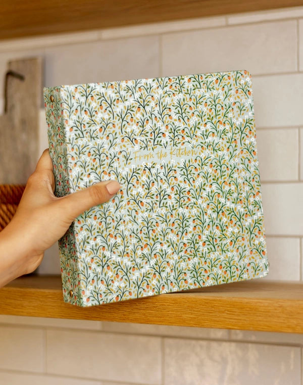 1Canoe2 Strawberry Meadow Small Recipe Binder