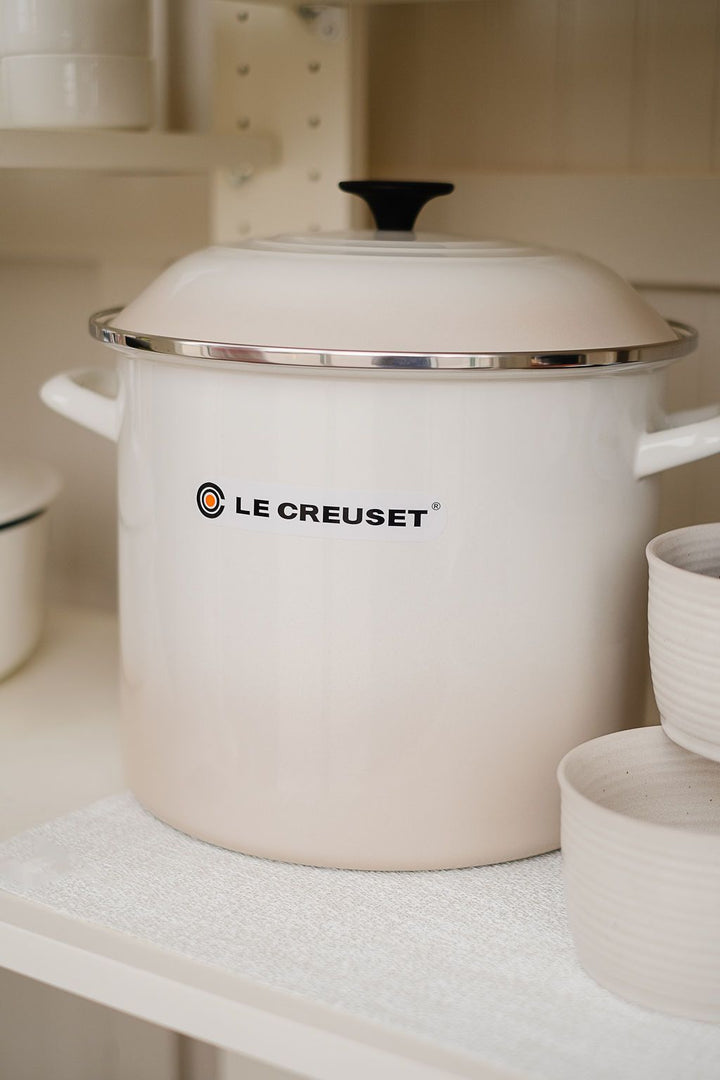 Le Creuset Stockpot Meringue
