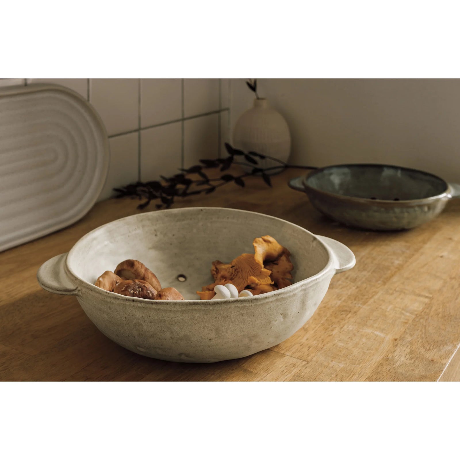 Danica Stoneware Fruit Bowl  HBO4078D  Ivory