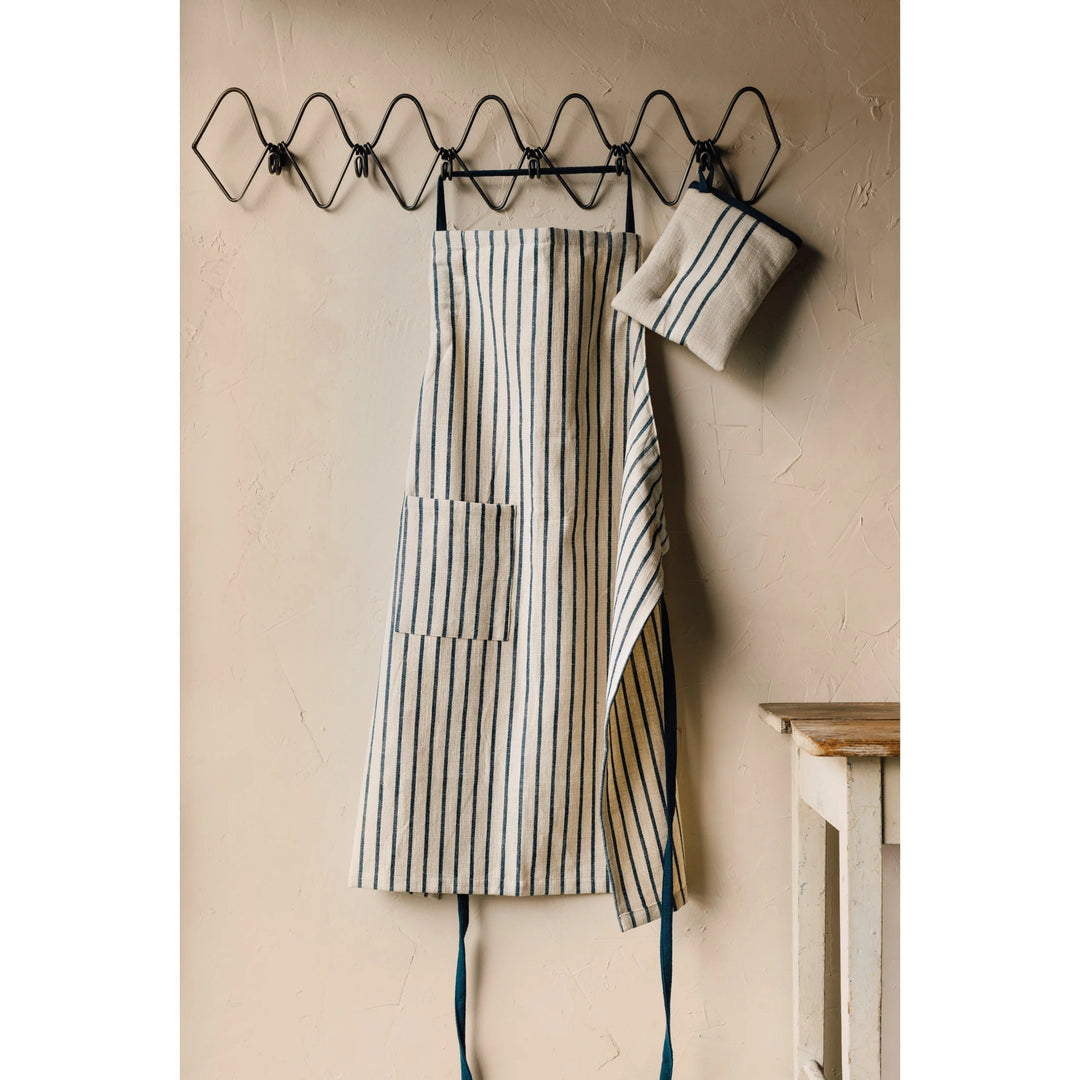 Danica Apron  2151501  Vintage French Camille