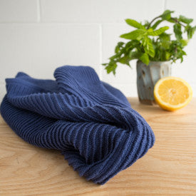 Danica Ripple  Dishtowel Indigo 197421*