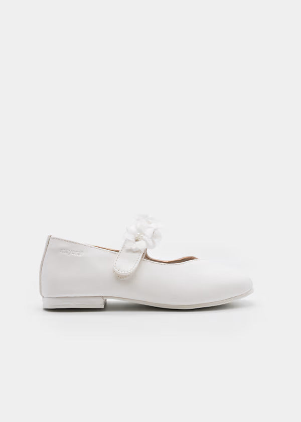 Mayoral Girls Ballet Flat With Floral Detail   45724-83   Blanco