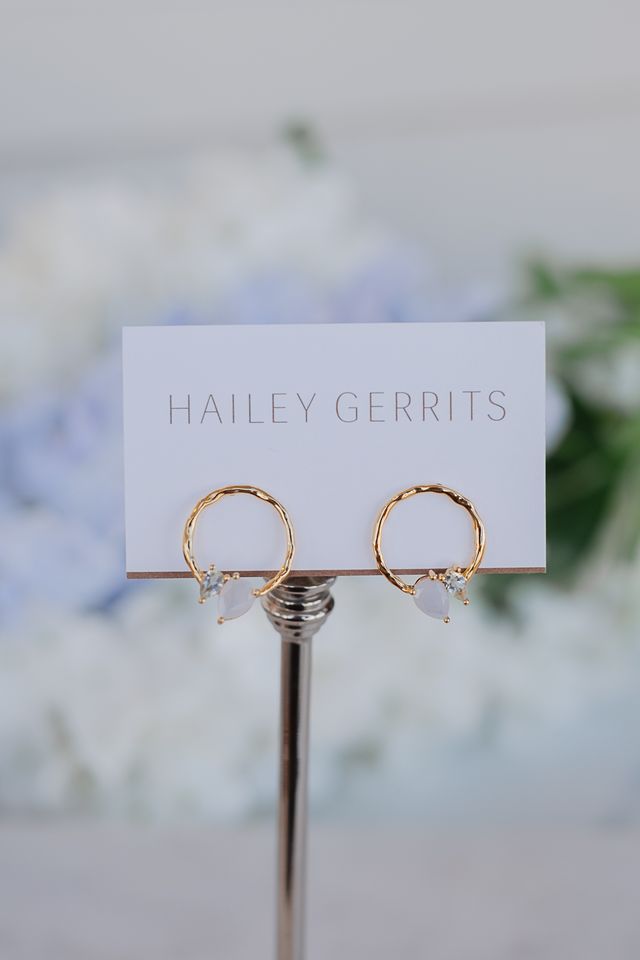 Hailey Gerrits Cirrus Earring E20BLA