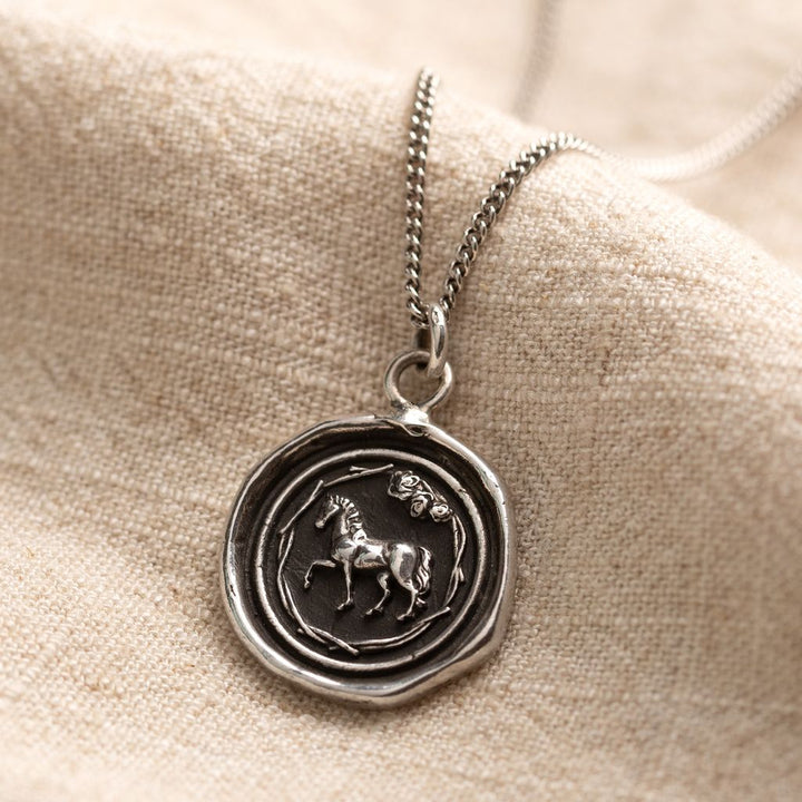 Pyrrha Horse   N736
