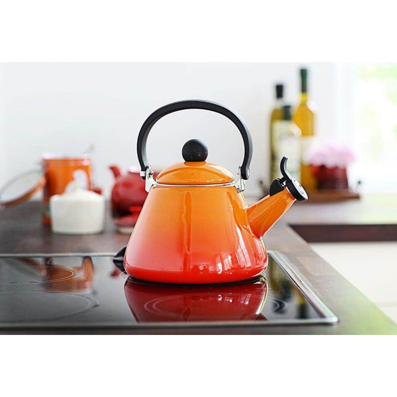 Le Creuset Kone Kettle - Flame*