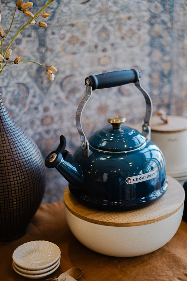 Le Creuset Classic Kettle - Agave - Crocus & Ivy Interiors