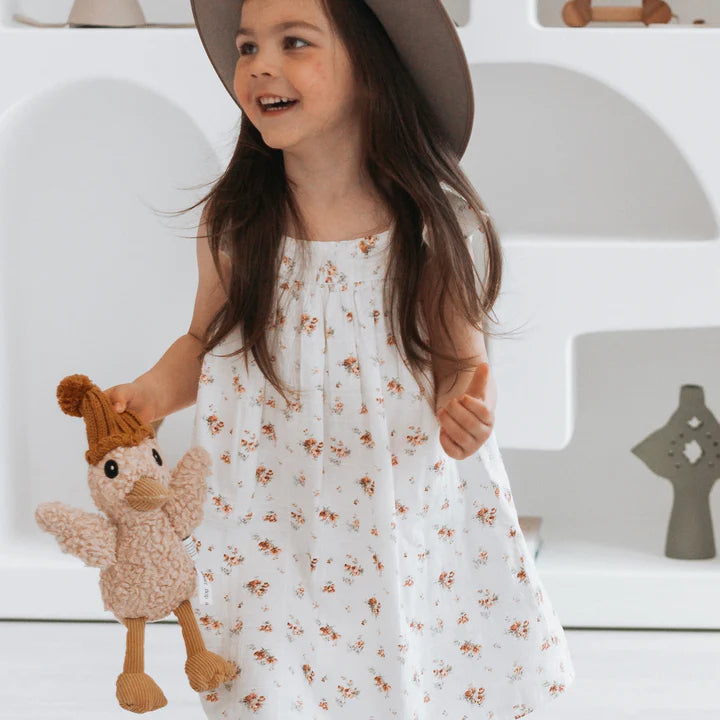 and the little dog laughed Petunia Duck  CP1326