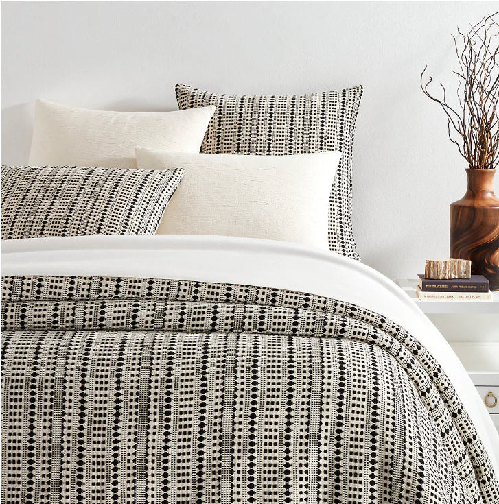 Fira Jacquard Bedding