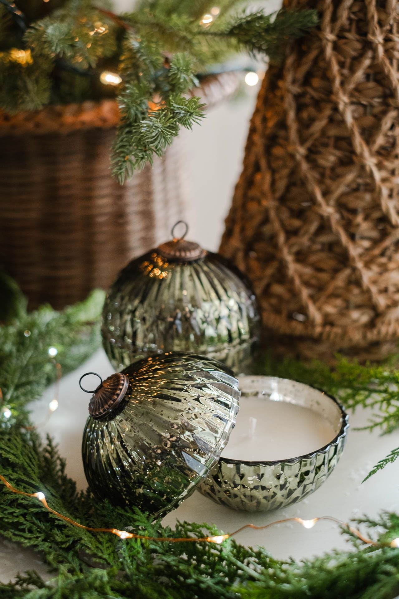 Illume Balsam & Cedar Mercury Glass Ornament Candle - Green