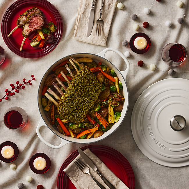 Le Creuset 6.2L Shallow Round French Oven  -  Gloss White (Blanc)*