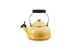 Le Creuset Classic Kettle - Chamomille