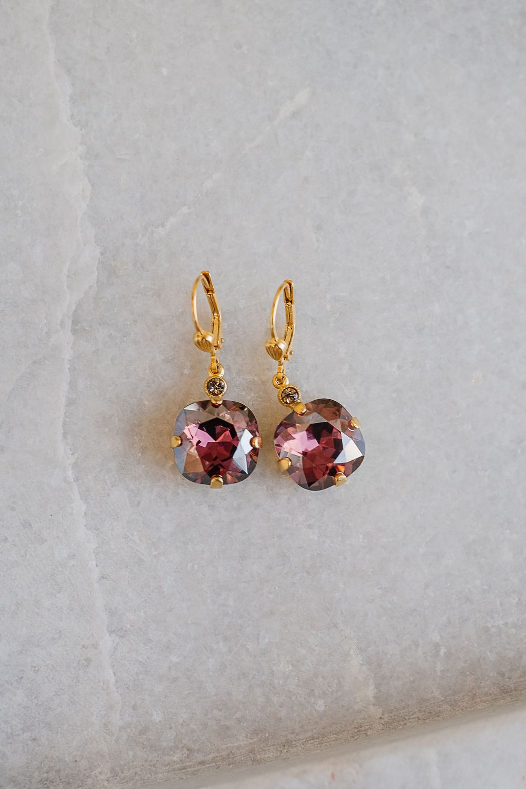 La Vie Parisienne Square Cushion Earring 6556G*