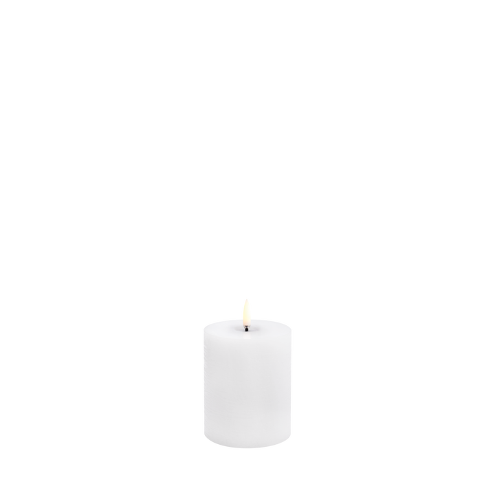Uyuni  Rustic Melted Pillar Nordic White