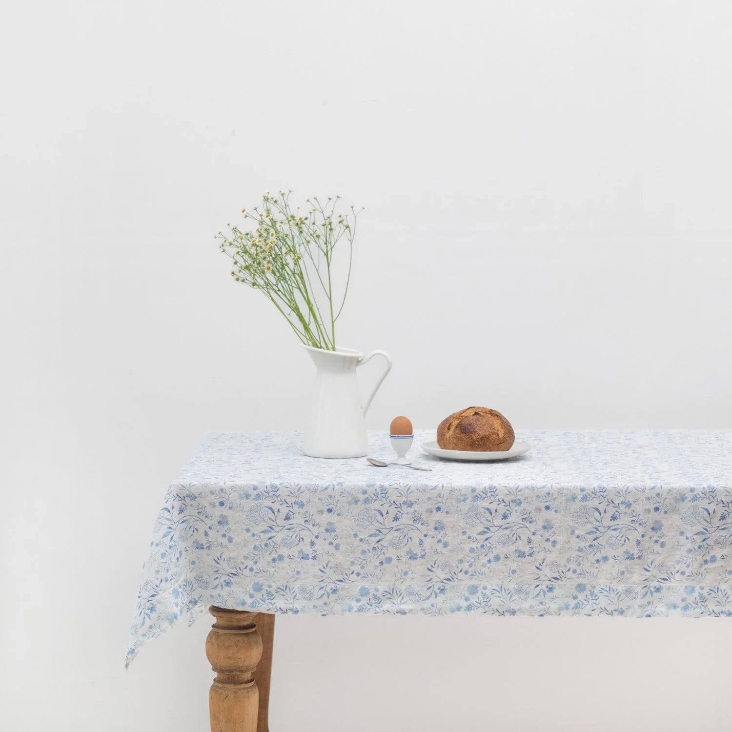 Linen Tales White Botanical Blue Tablecloth