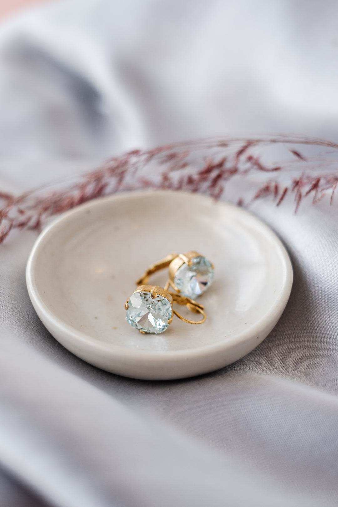 La Vie Parisienne Square Cushion Earring 6556G*