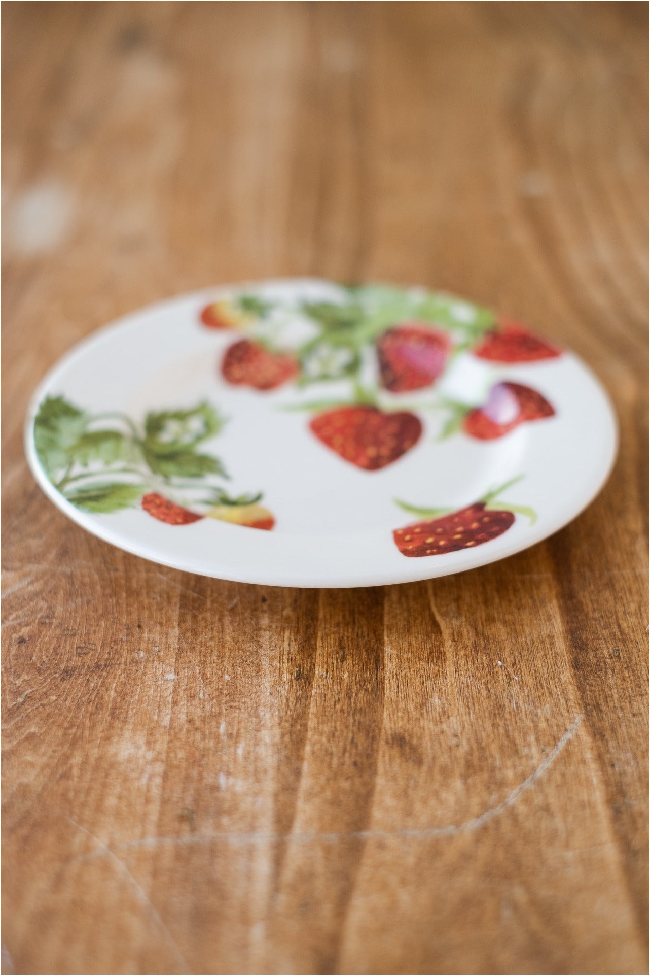 Emma Bridgewater Vegetable Garden Strawberries Plate 6 1/2"