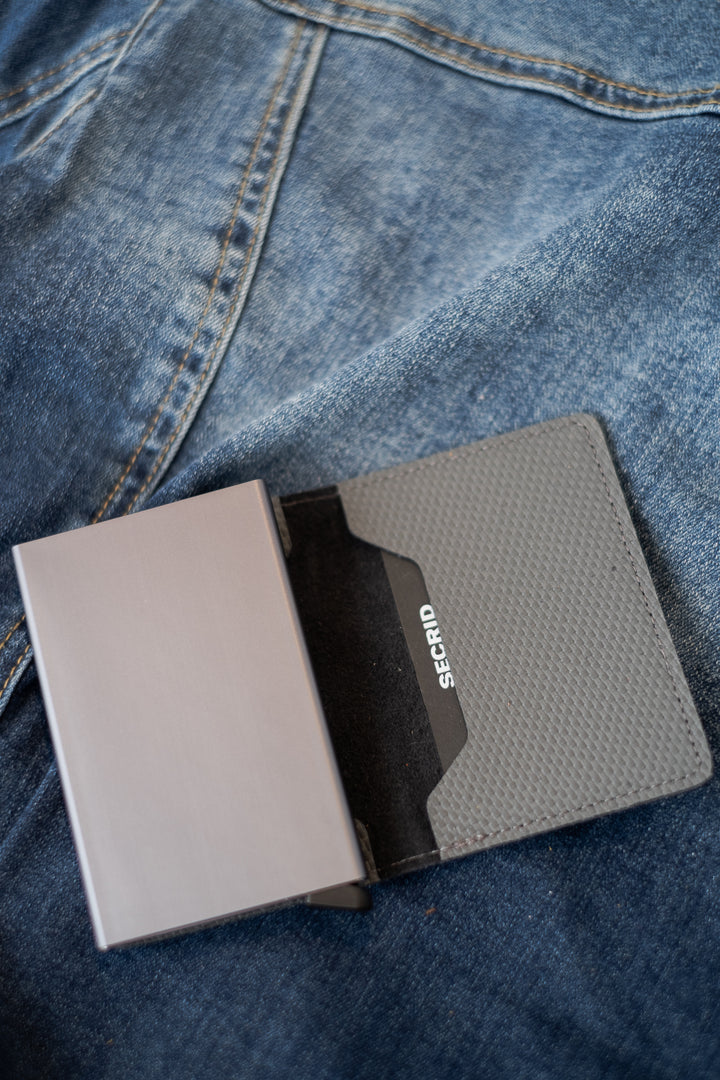 Secrid Slimwallet Carbon Cool Grey  -  SCa
