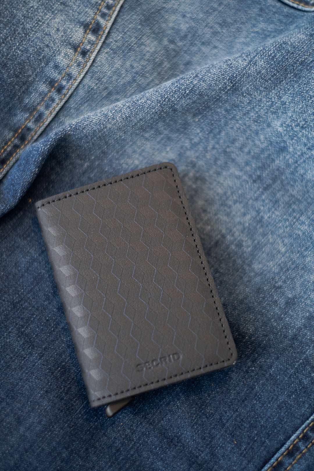 Secrid Slimwallet Optical Black Titanium  -  SOp
