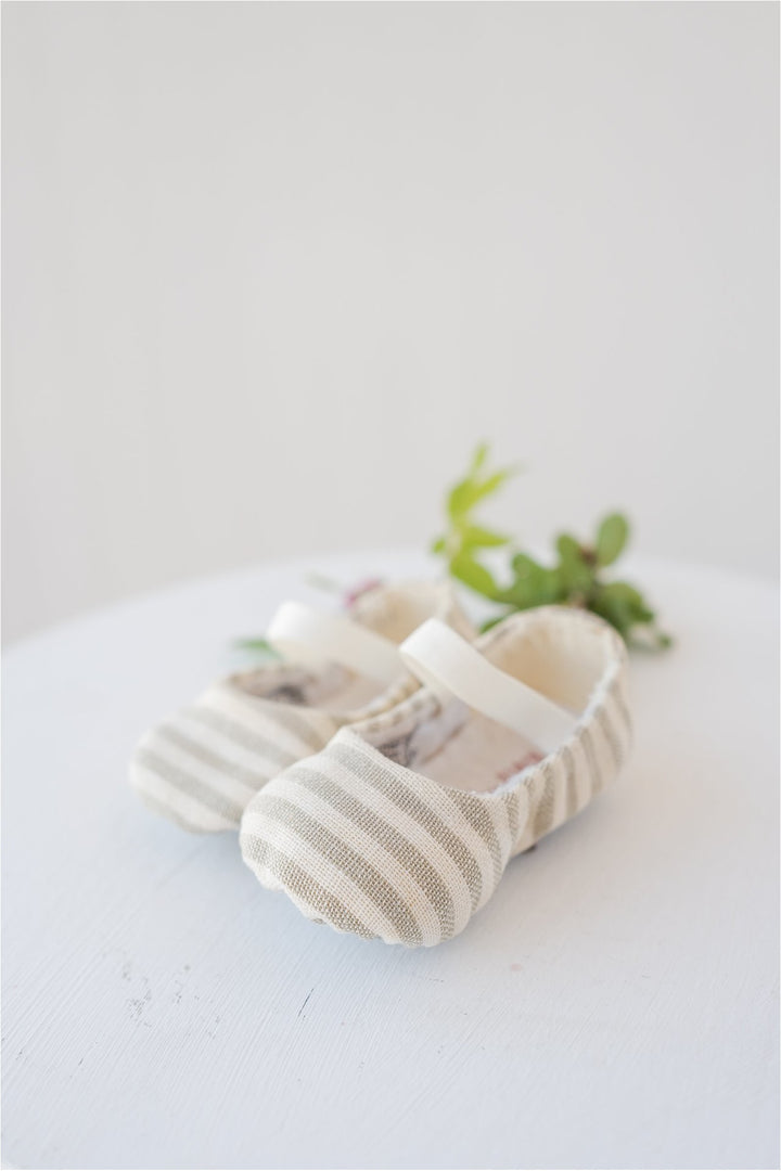 Baby Bloch Ballet Flats Lina Canvas  BB1266 **
